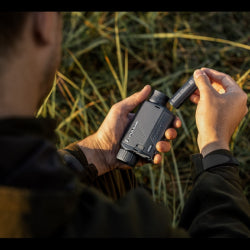 PULSAR thermische monoculair AXION XG35 compact en verbonden 